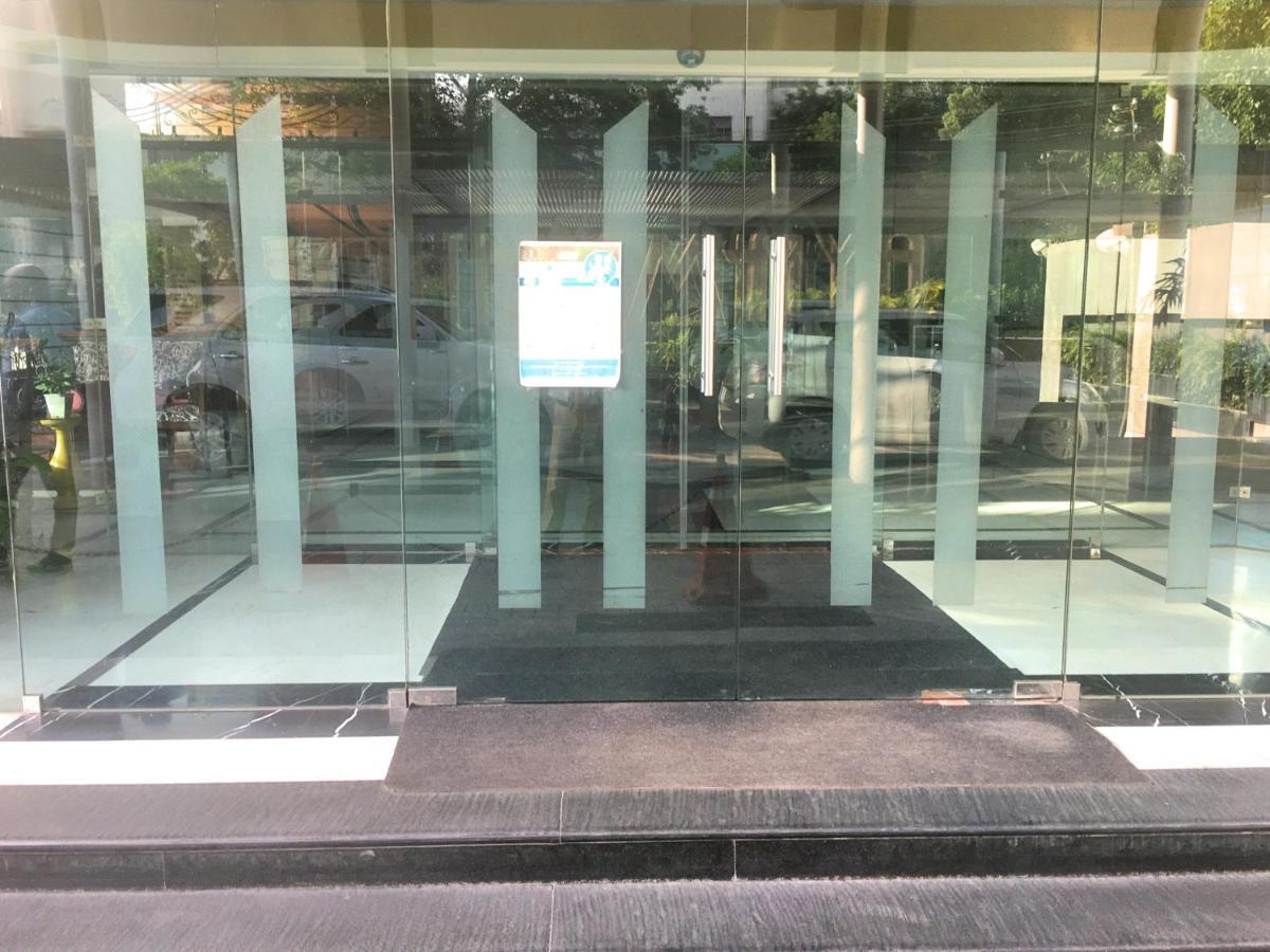 The Maya Hotel Jalandhar Exterior photo