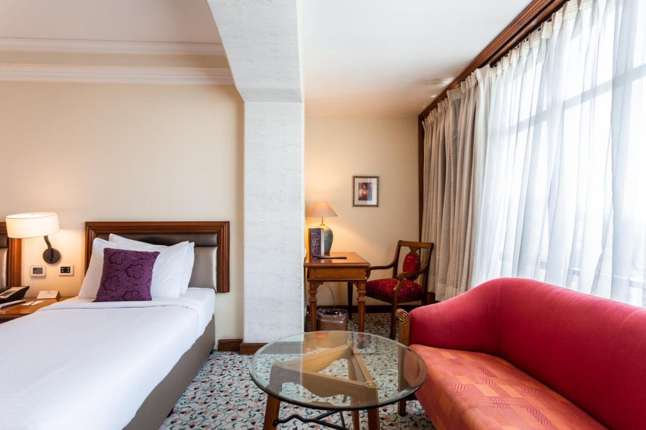 The Maya Hotel Jalandhar Exterior photo