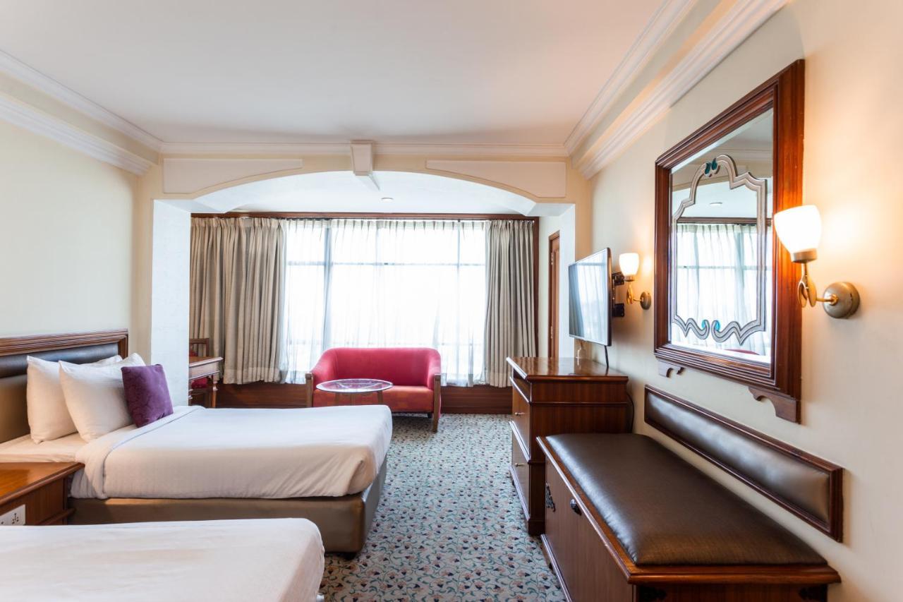 The Maya Hotel Jalandhar Exterior photo