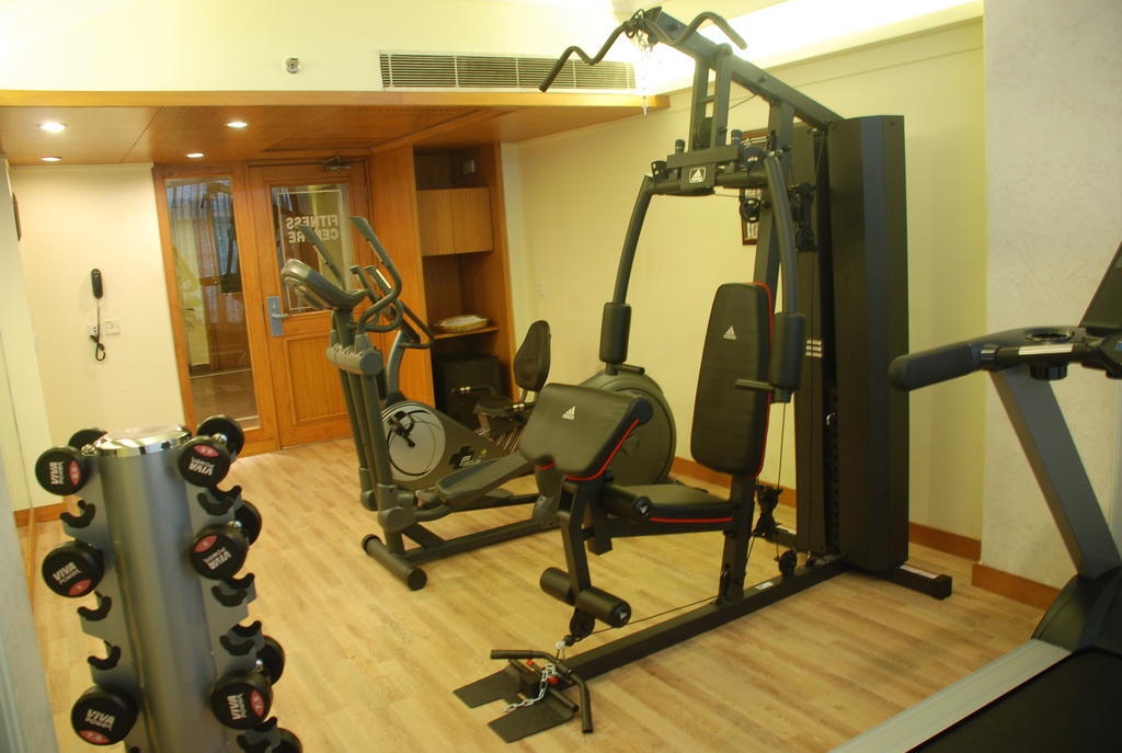 The Maya Hotel Jalandhar Exterior photo